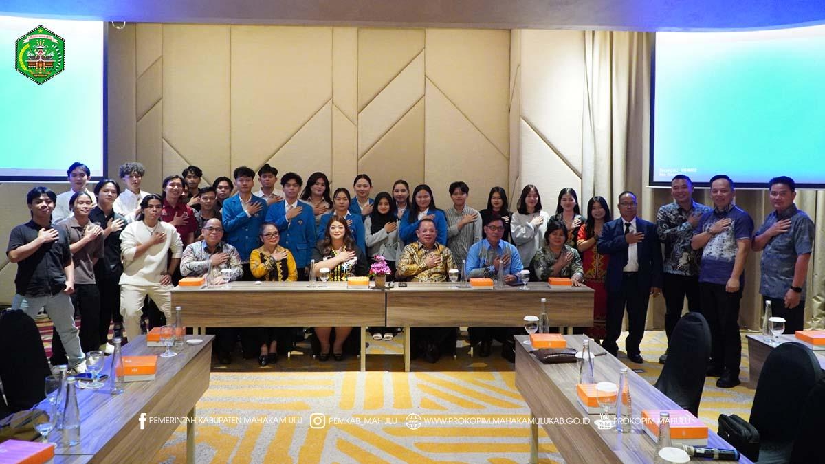 Bupati Angela Idang Belawan Hadiri Pertemuan Mahasiswa Mahulu di ITN Malang